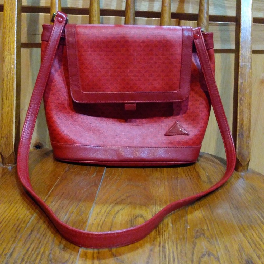 LIZ CLAIBORNE - Red shoulder bag - compact size